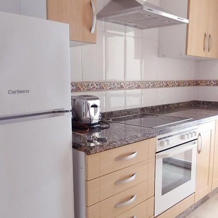 Apartamento Primera Linea Estepona By Isa Hoteles Bagian luar foto