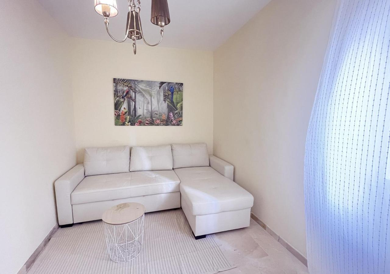 Apartamento Primera Linea Estepona By Isa Hoteles Bagian luar foto